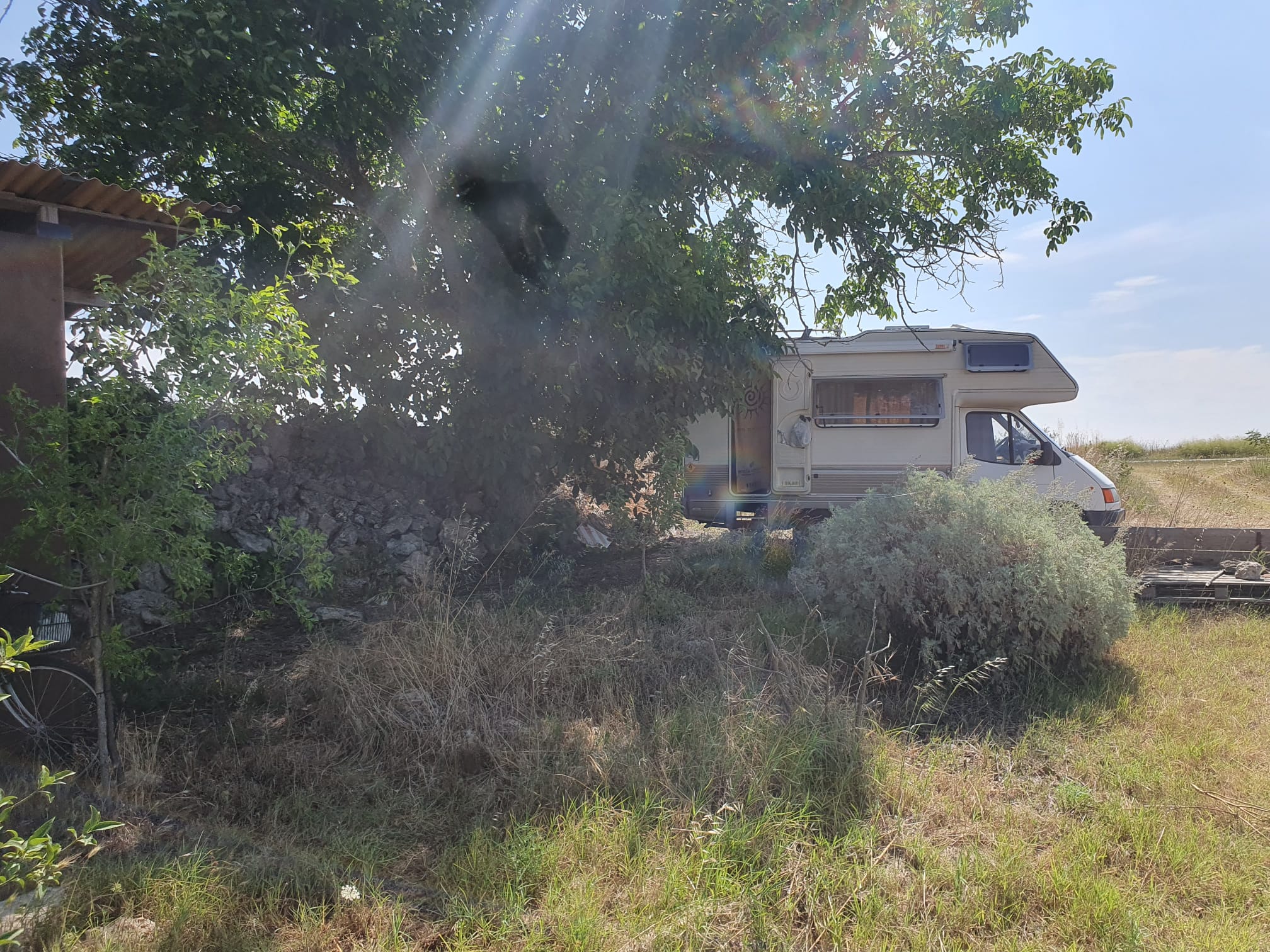 Sosta nella campagna pugliese di Gravina