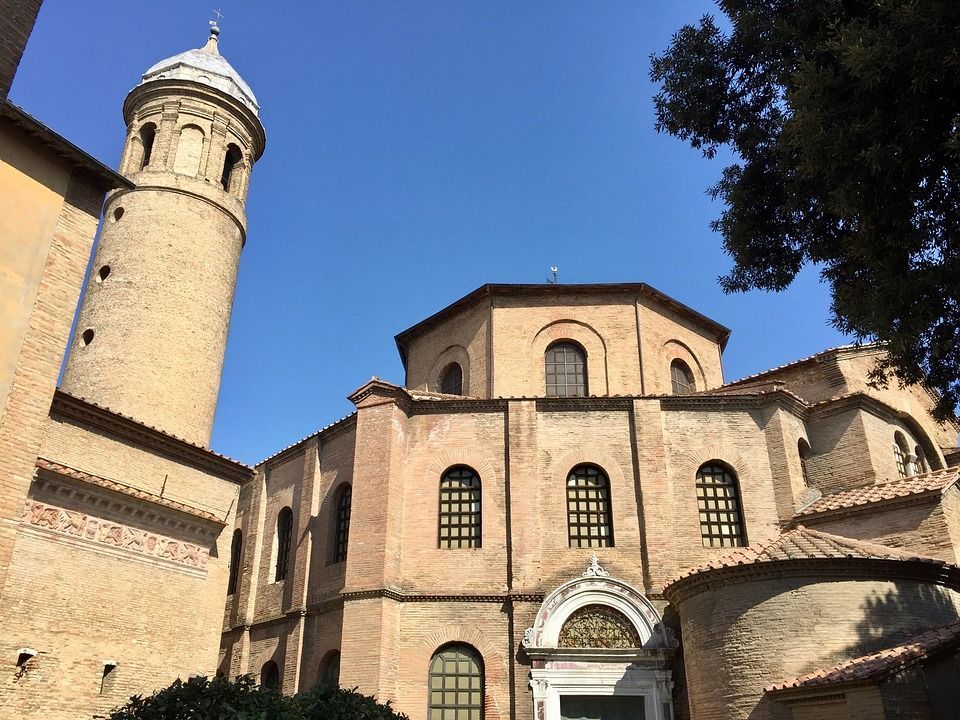 Il Giardino sul Campo di Grano e le Meraviglie Romagnole