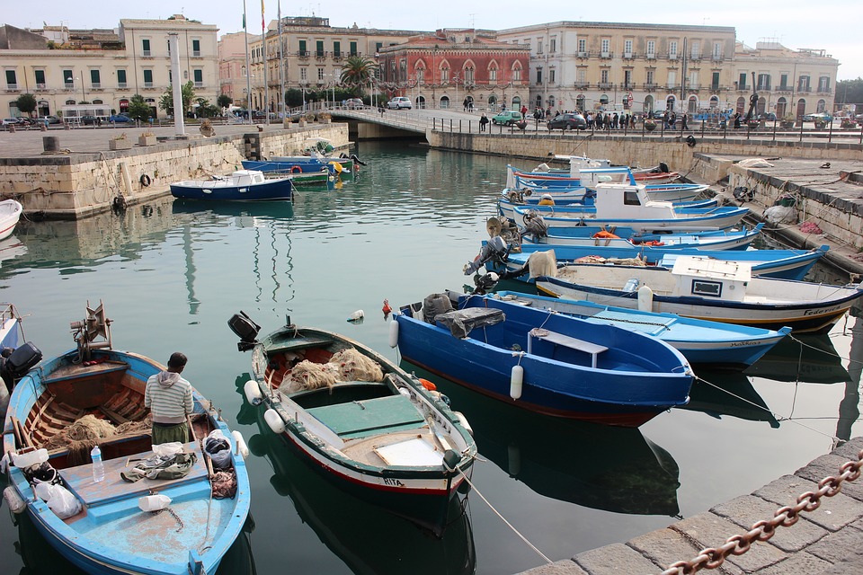 Spazio per tende in una casa di campagna a Siracusa