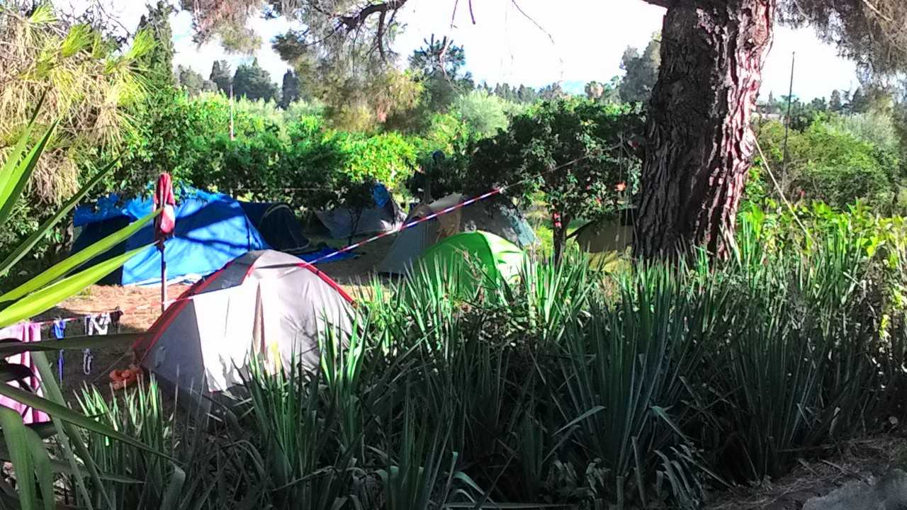 Il Giardino del Feotto - spazio camper e tende vicino Catania