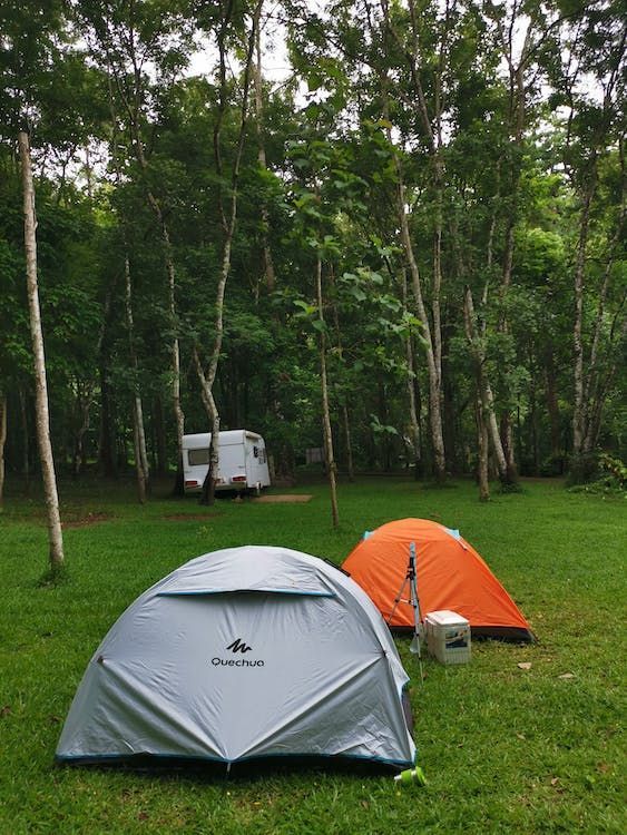 Country Camping: Immerso nella natura di Tortona