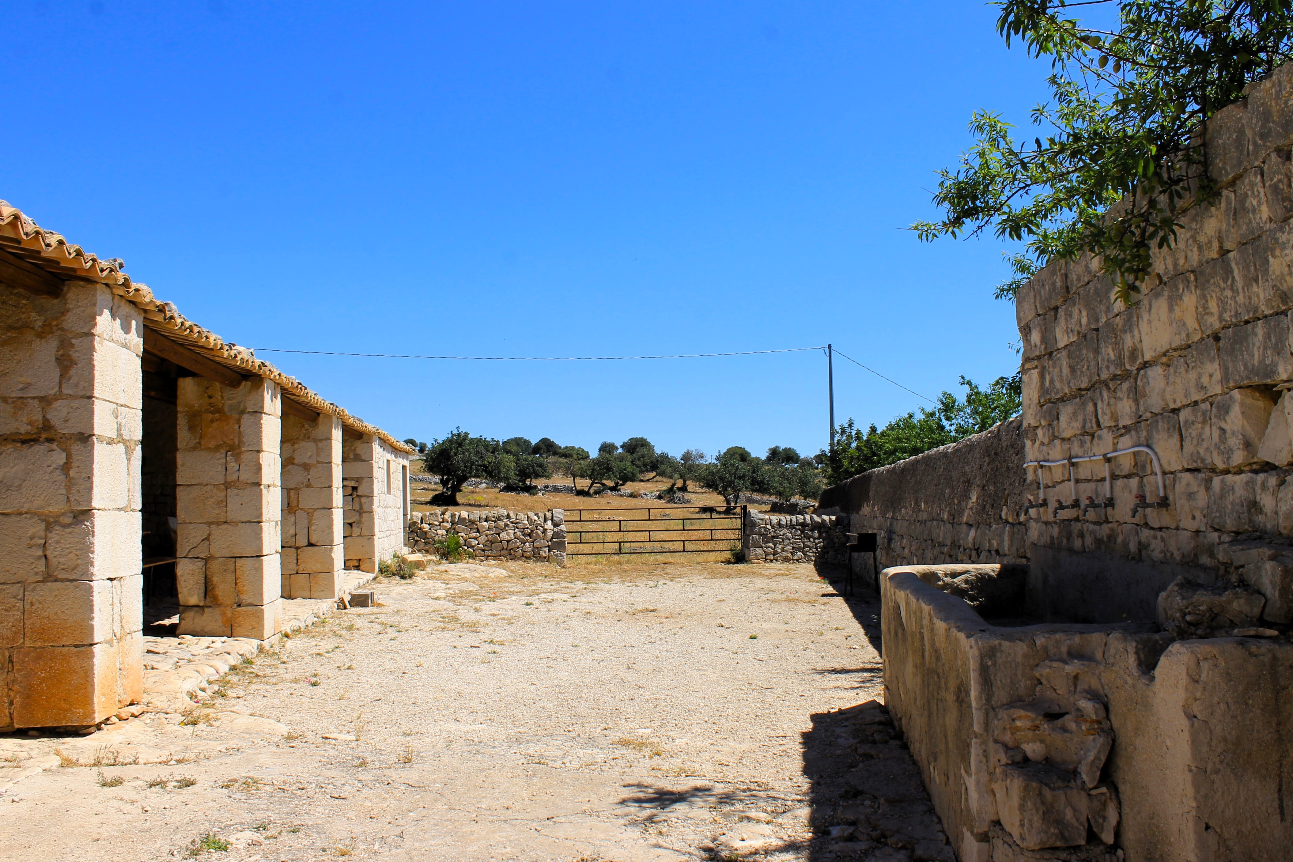 El jardín de la relajación rural de Kharrub