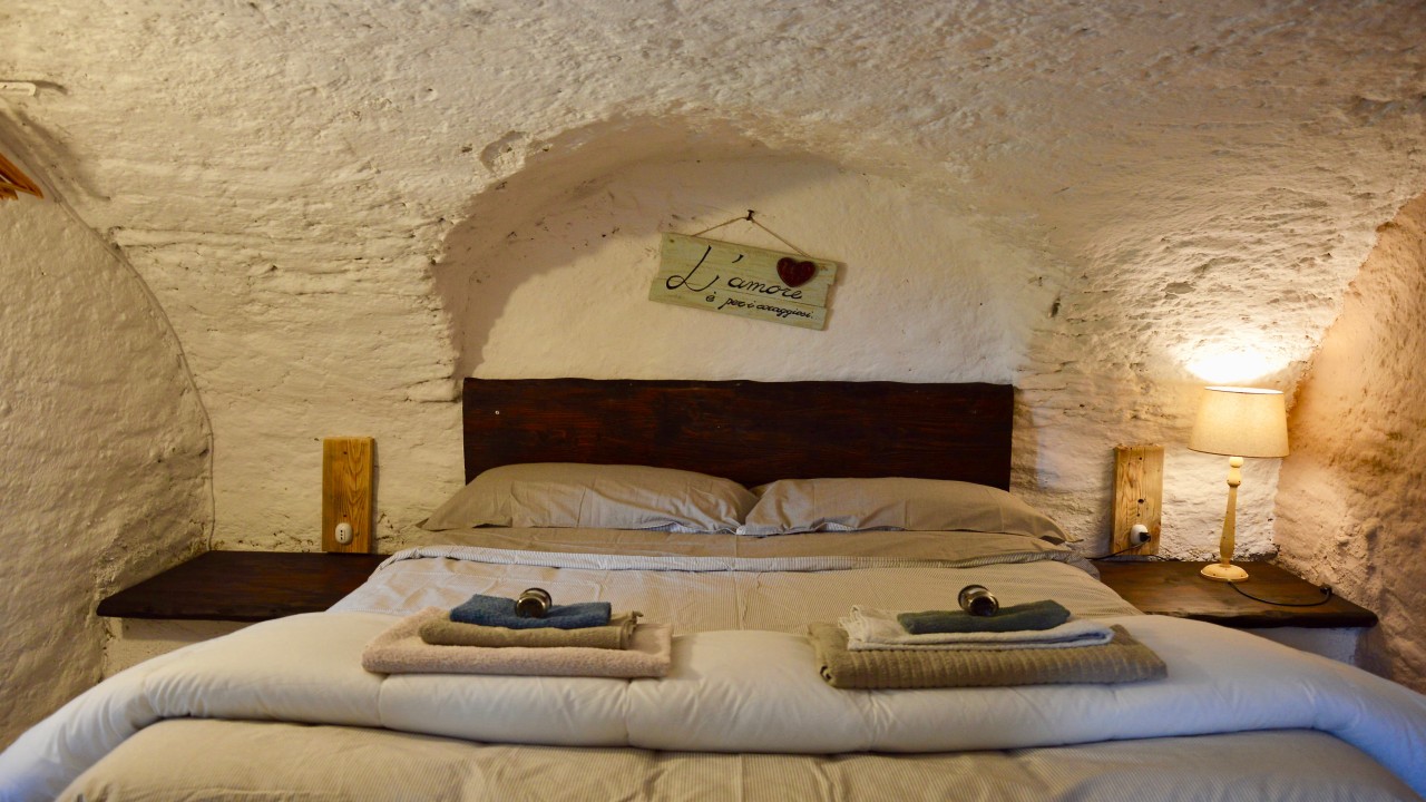 Country House Valchiusella - Room Grottino