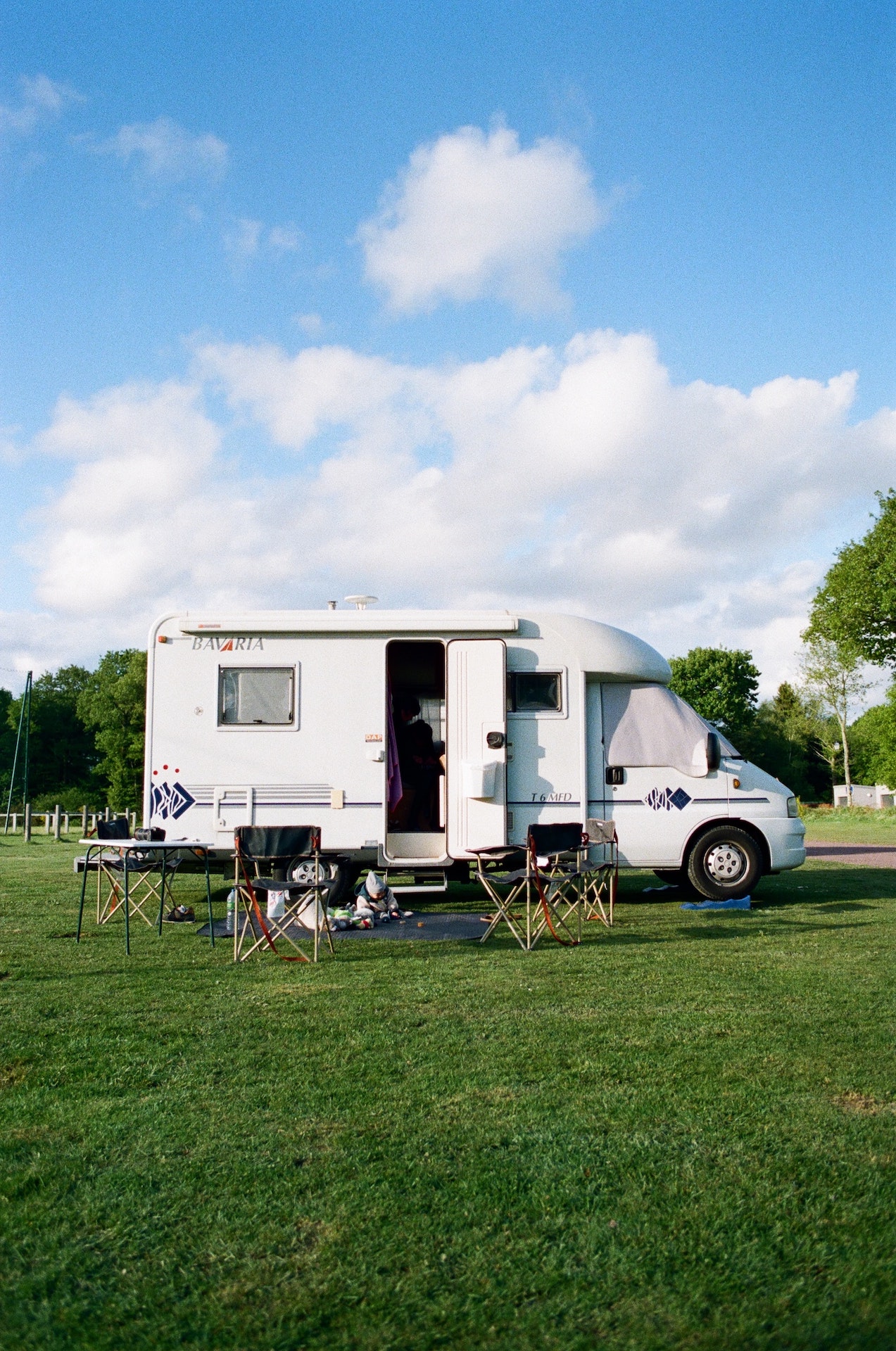 Zelt- oder Wohnmobilplatz in einem alten Bauernhaus