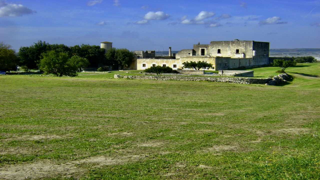 Ampio giardino in provincia di Taranto