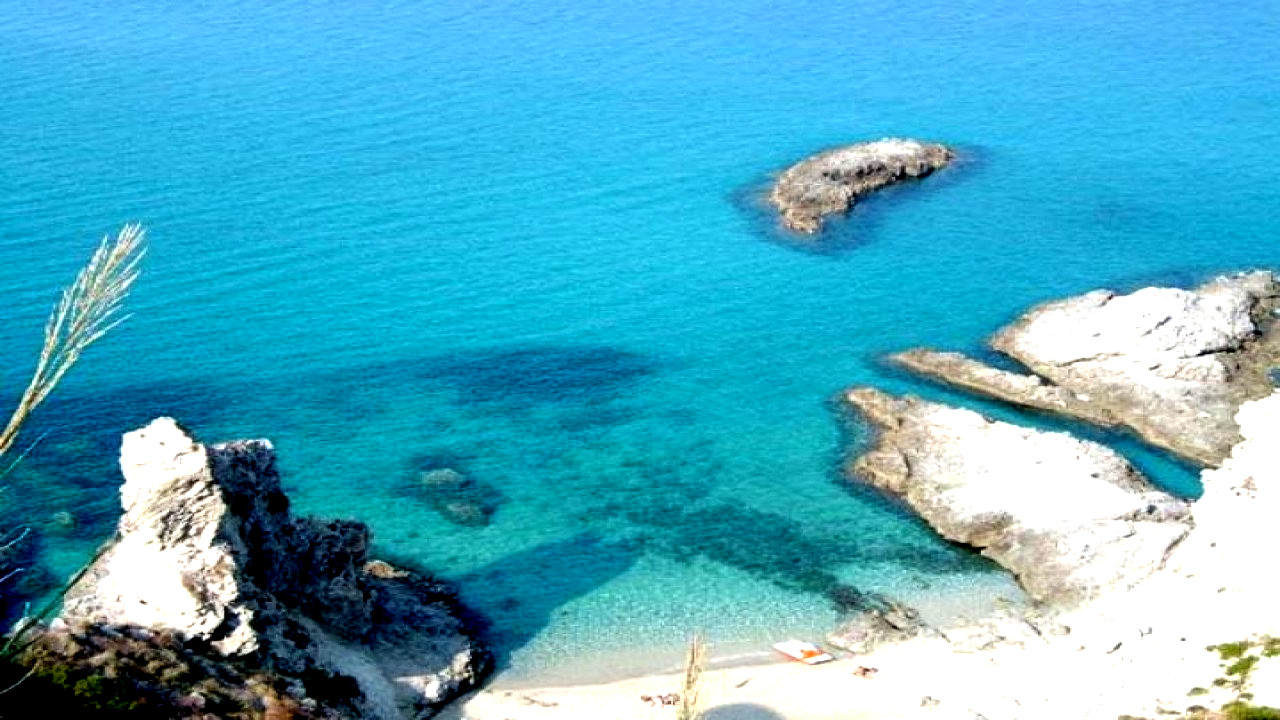 Area Tenda Camper vicino al mare calabrese