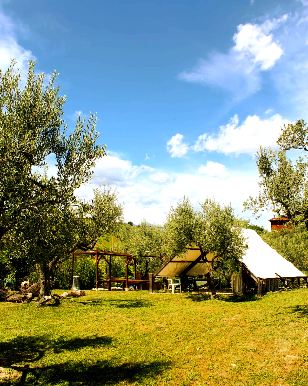 Zona de acampada de las colinas de Abruzzo