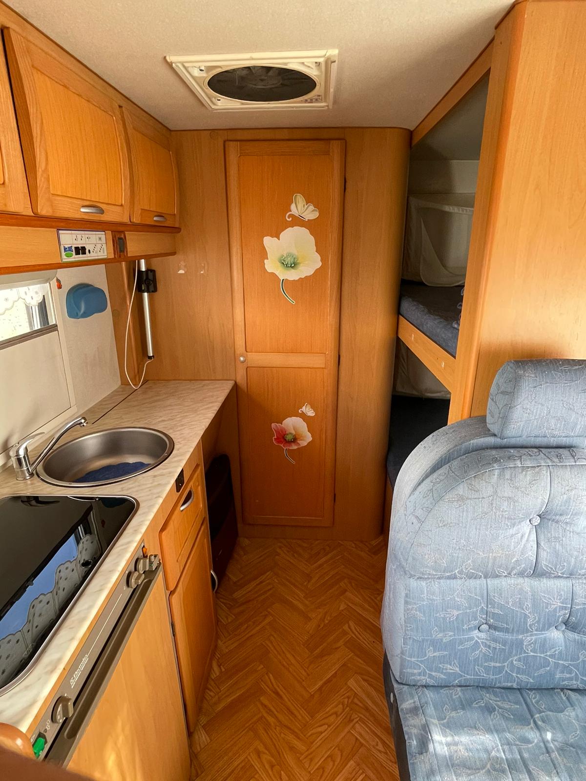 Wohnmobilstellplatz mit Garten