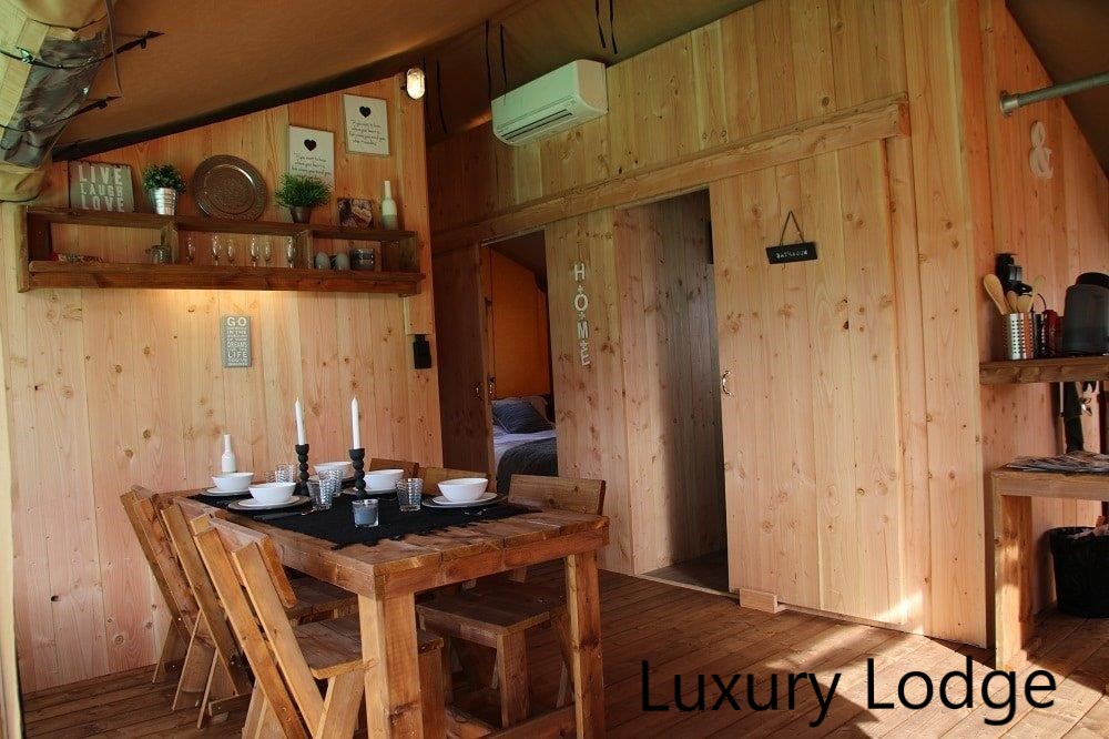 Tente Luxury Lodge dans l'arrière-pays toscan