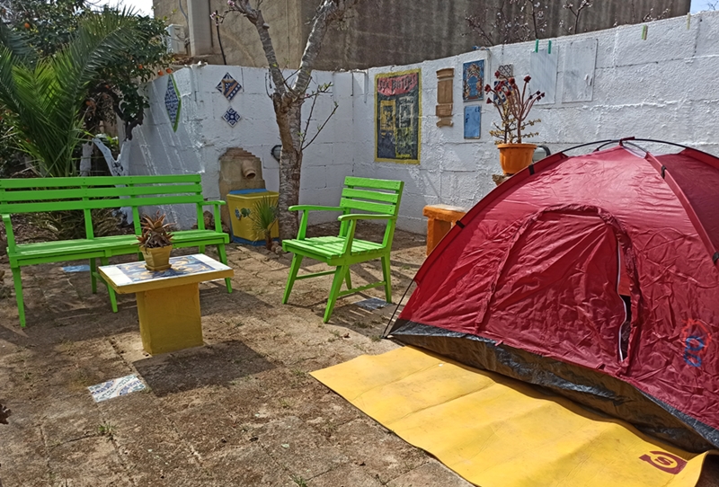 Camping in a citrus grove in Marsala