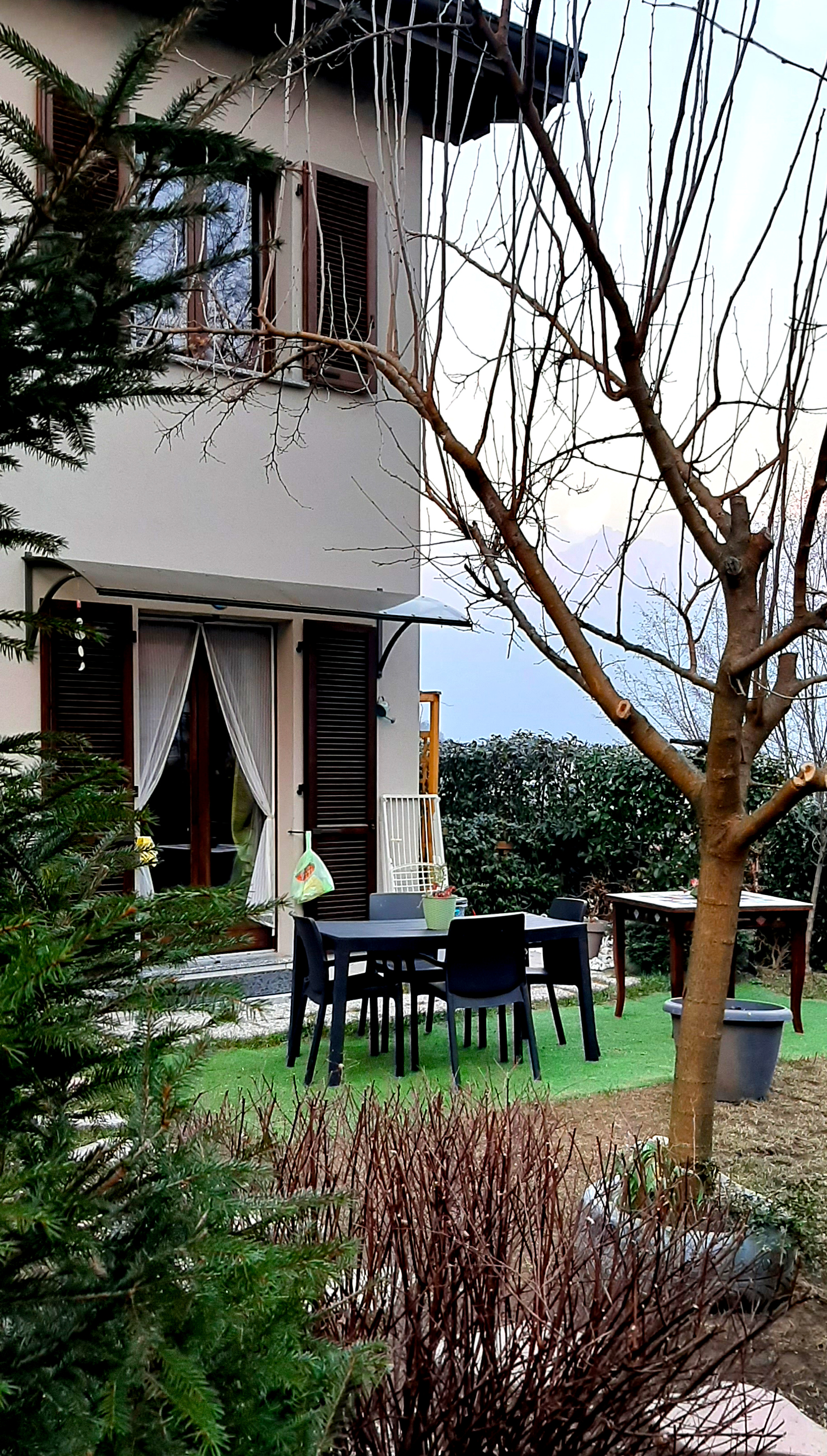 Spazi in giardino privato a Como
