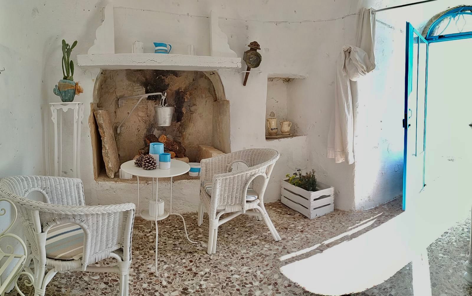 Notte nel Trullo: Il fascino incantevole della Puglia