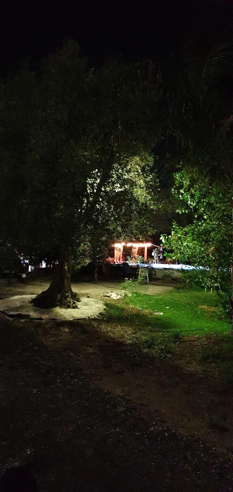 Relax rurale in Sicilia: piazzole verdi per camper e tenda a due passi da Siracusa