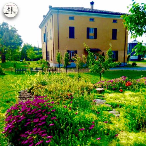 Relaxation corner on the Via Francigena