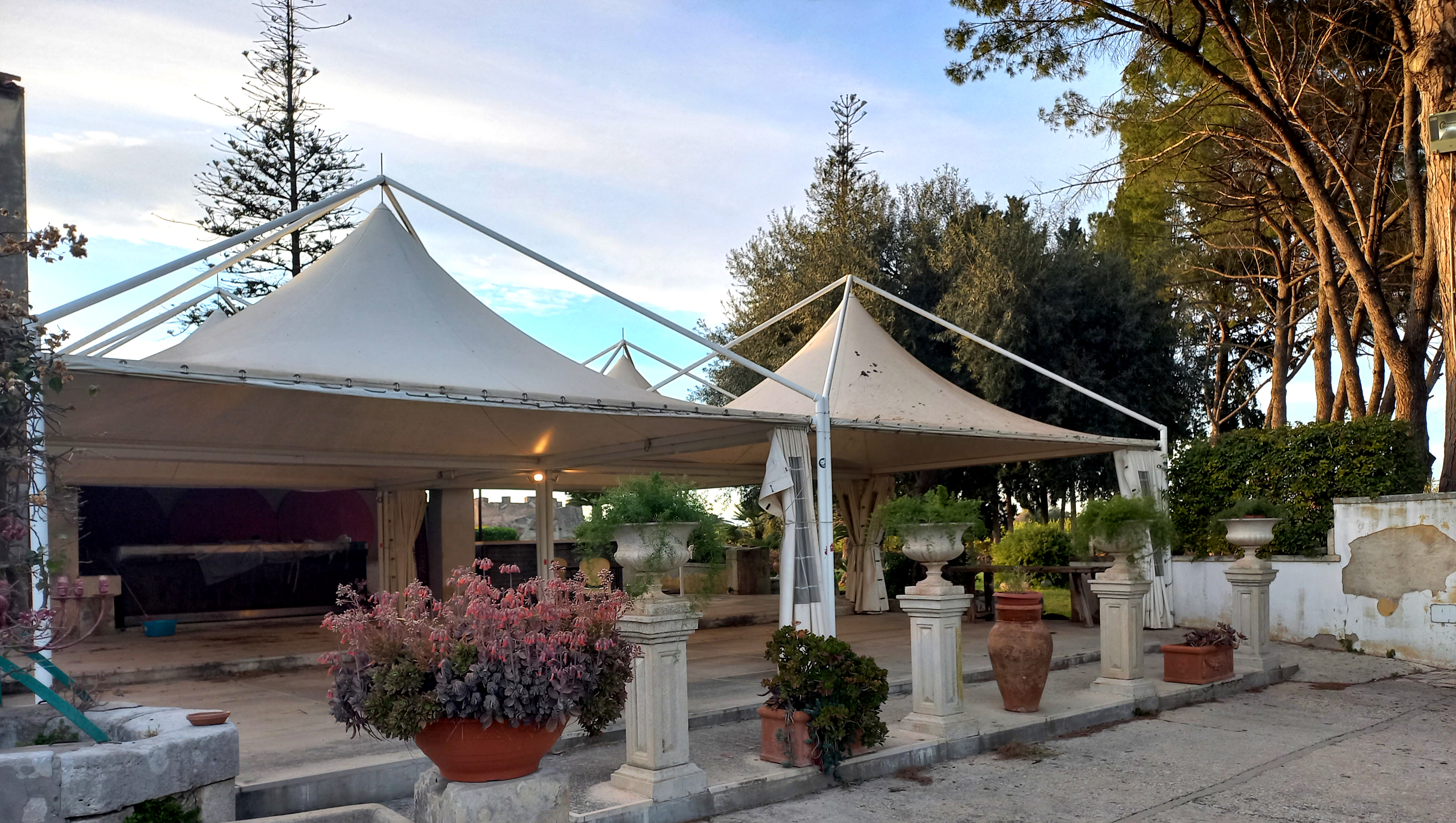 Villa del 700 per campeggiare in natura a Siracusa