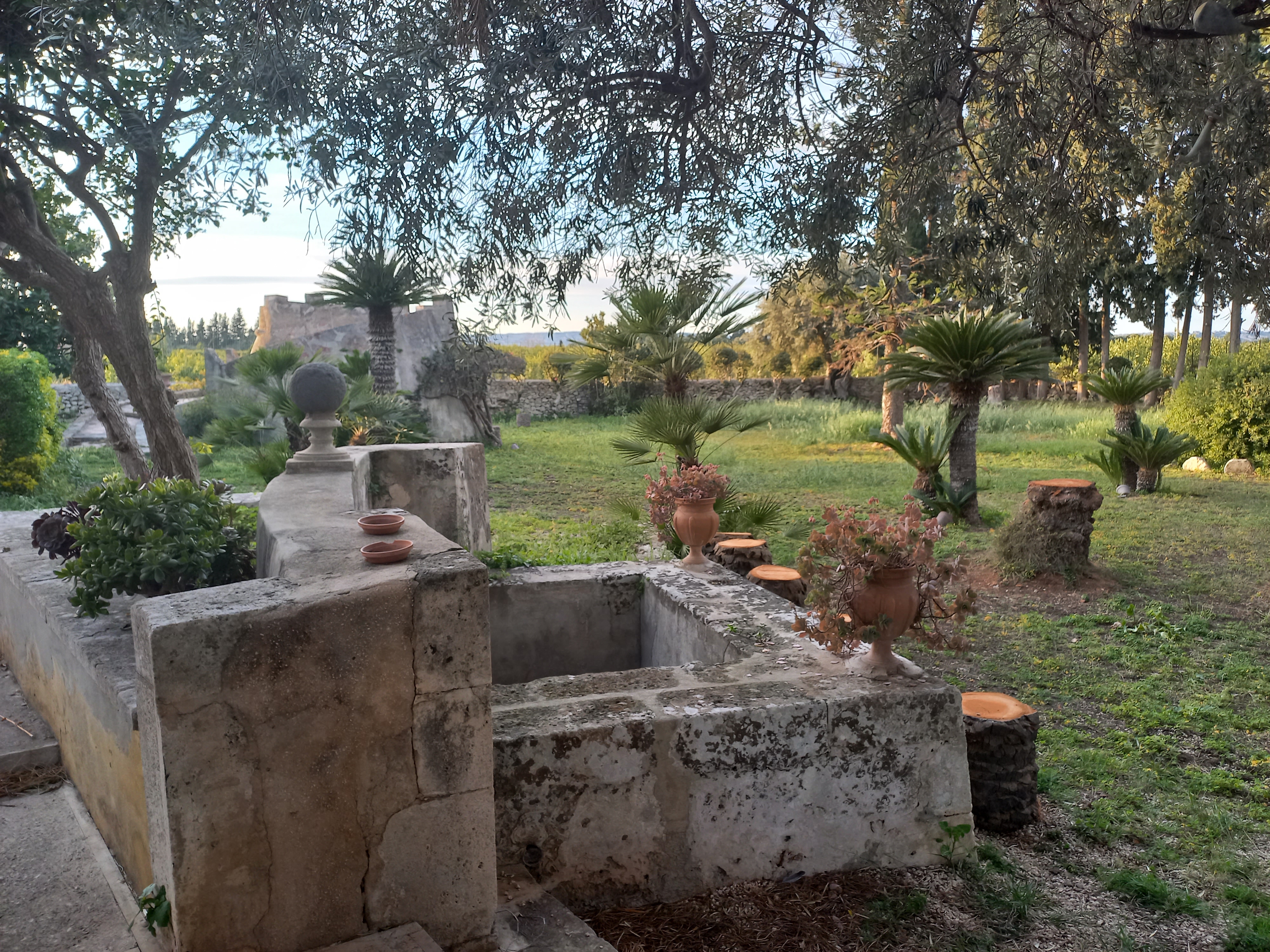 Villa del 700 per campeggiare in natura a Siracusa