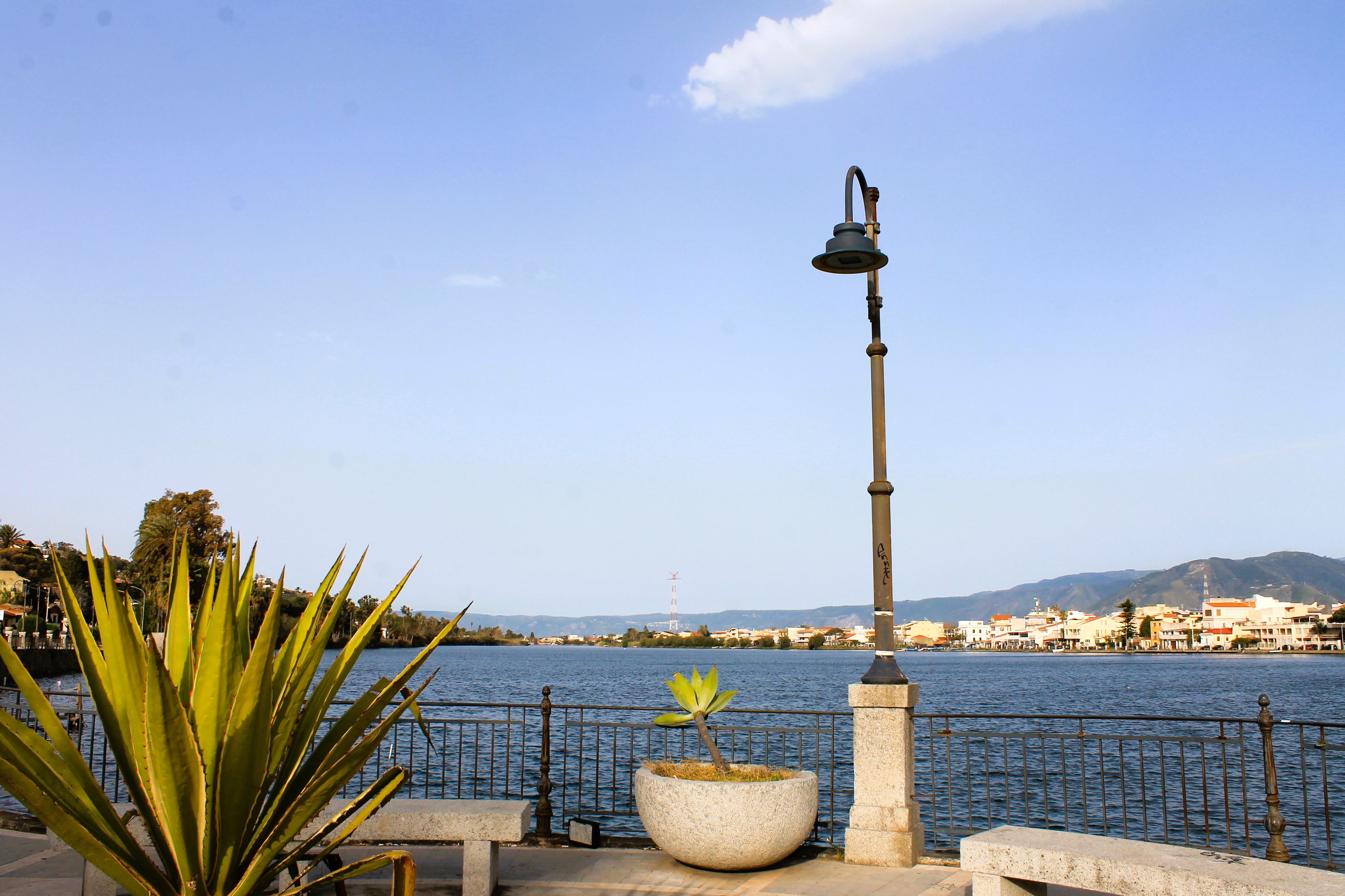 Messina seaside garden