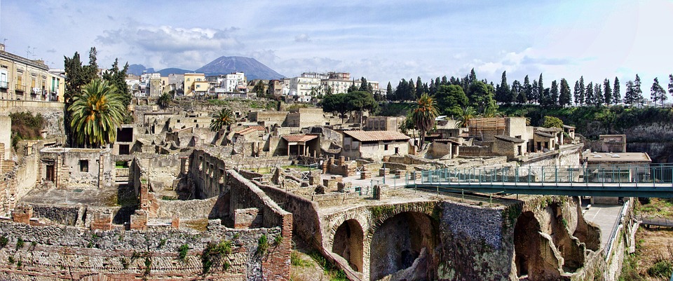 Spazio esterno a Napoli