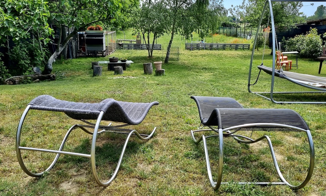 Spazio per tende in un giardino di Novara