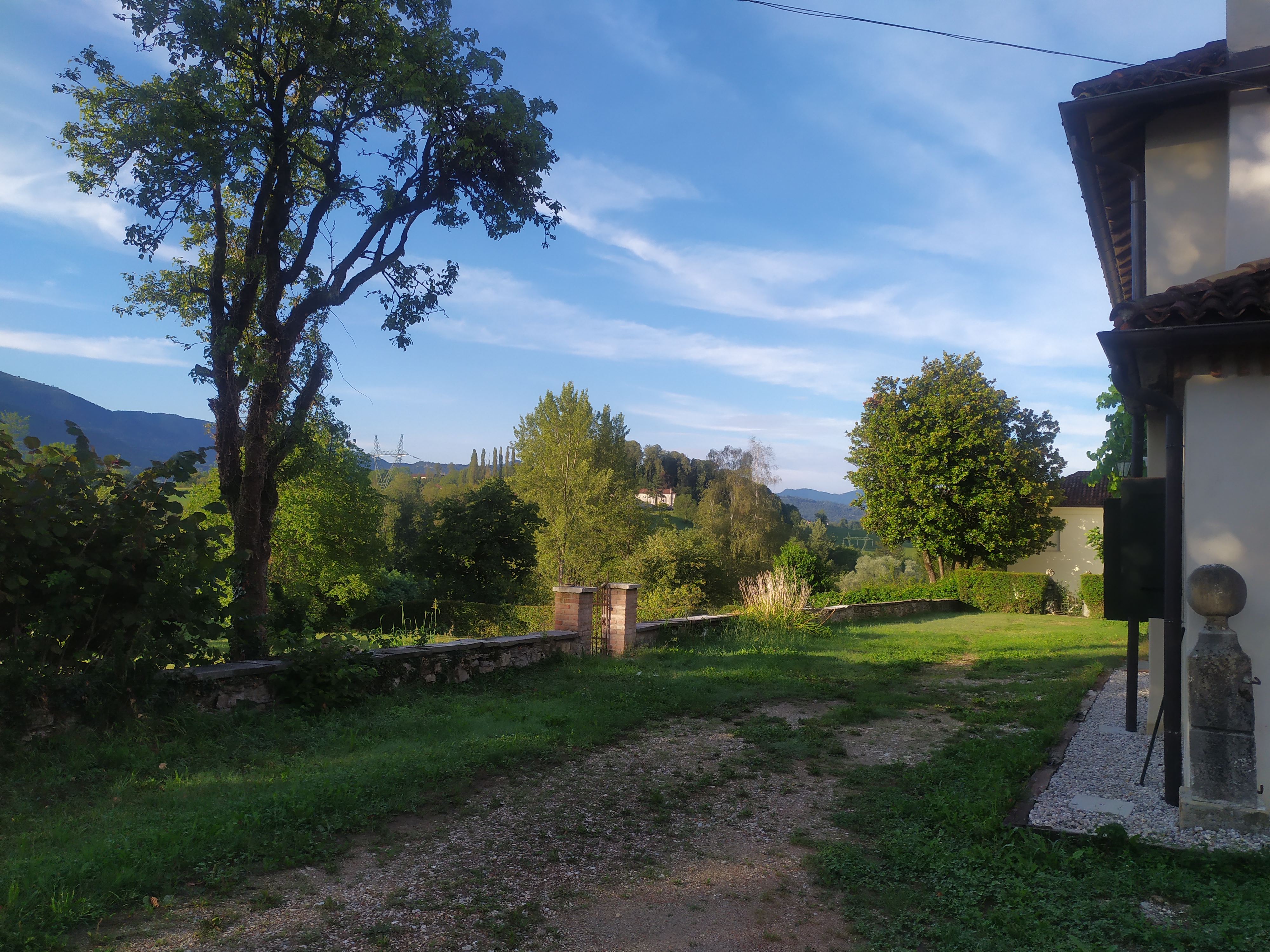 Spazio in aperta campagna sulle Dolomiti Bellunesi