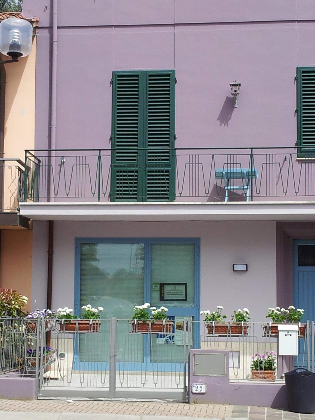 Spazio tenda a Vinci lungo i cammini della Toscana