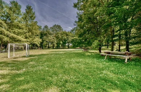 Sosta immersa nel verde - Relax e natura a Cavriana