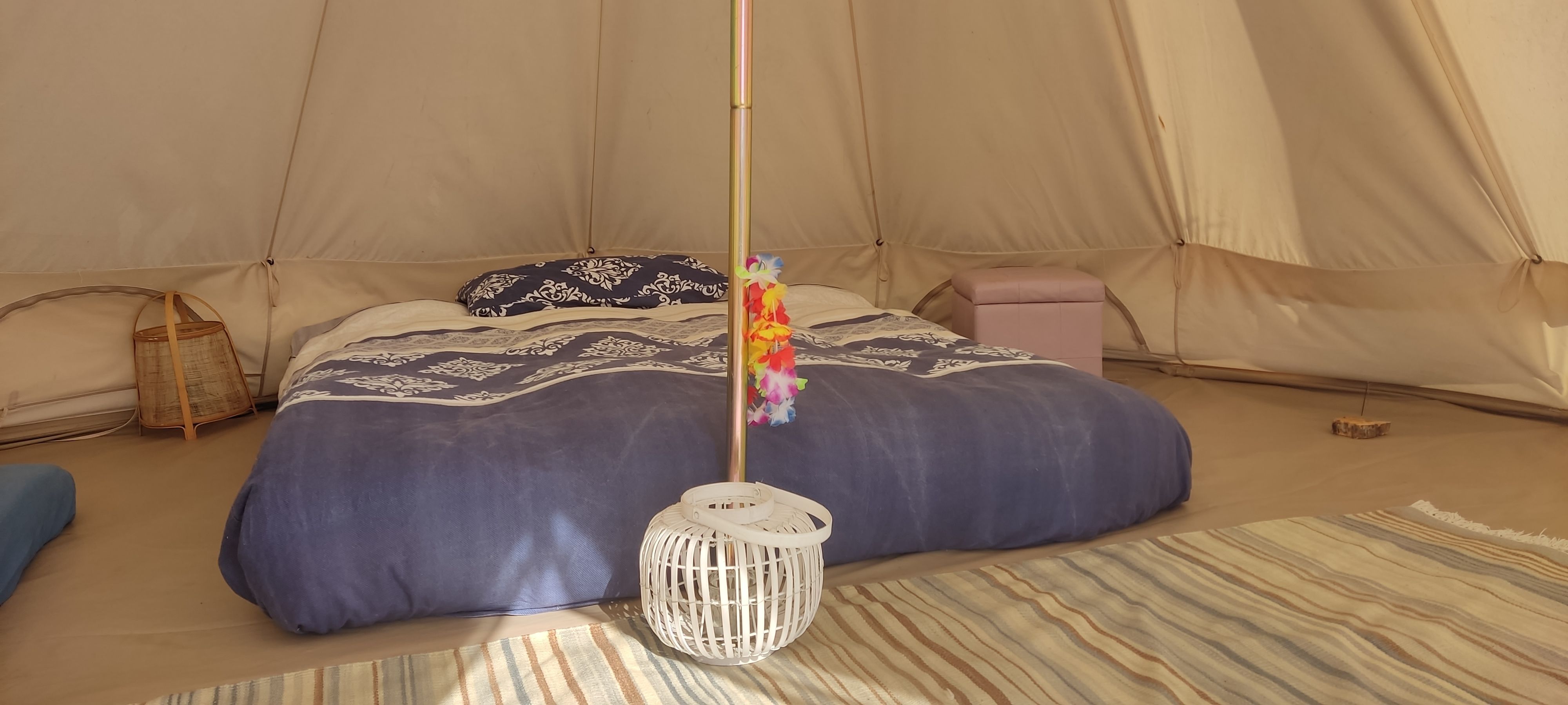 Bell Tent immersa nella natura di Arnasco, nel Ponente ligure