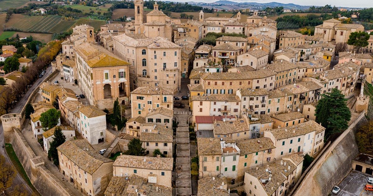 Giardino privato in provincia di Pesaro e Urbino