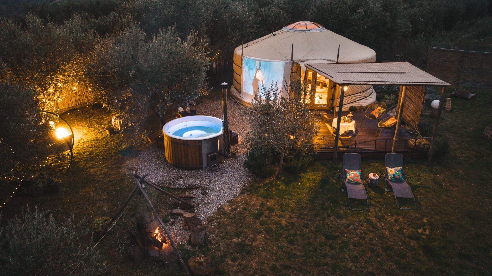 Glamping for couples in the Tuscan countryside to daydream and enjoy a stay in the middle of nature but with every comfort!