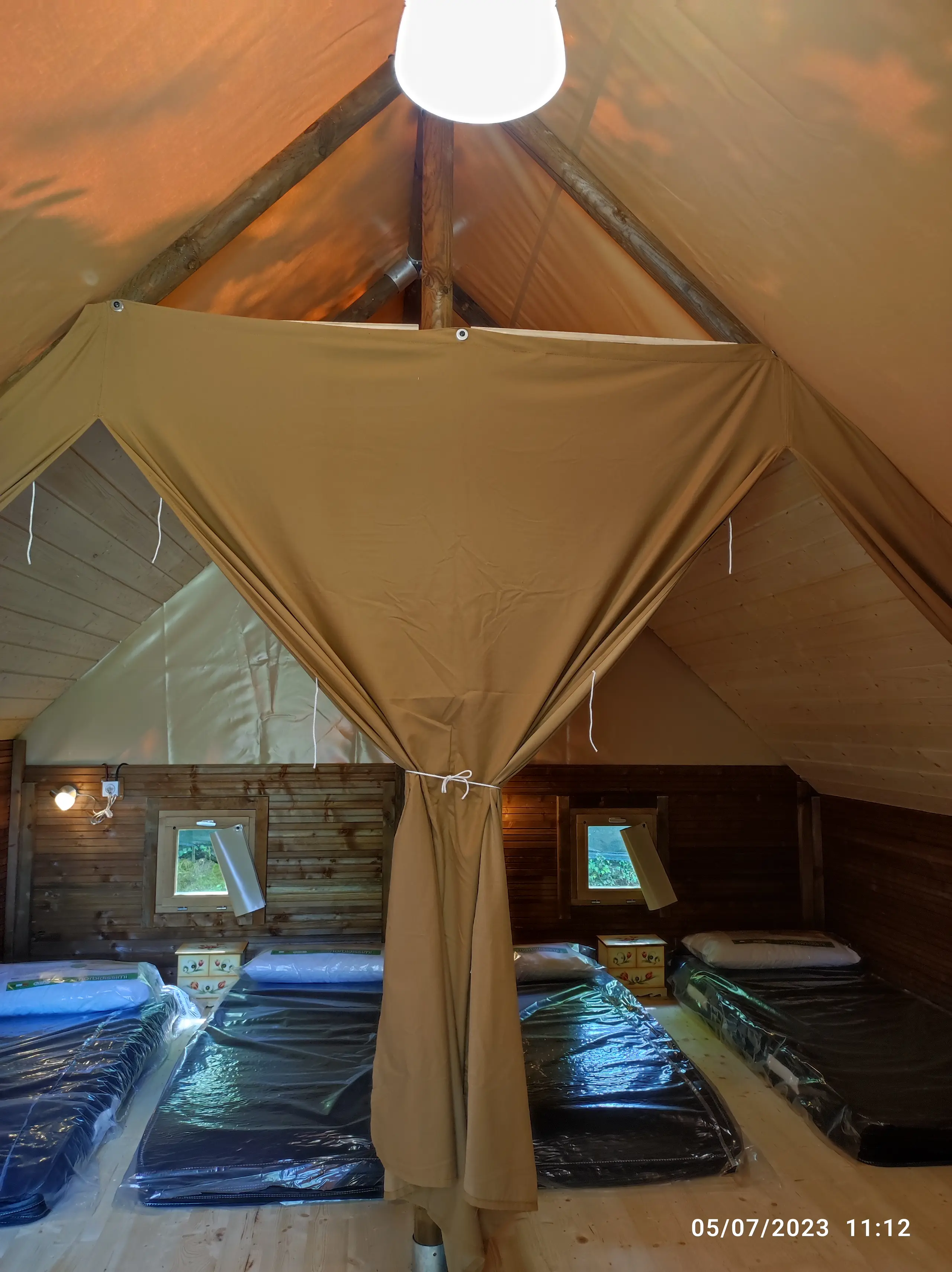 Glamping Saecula - Lodge Tent