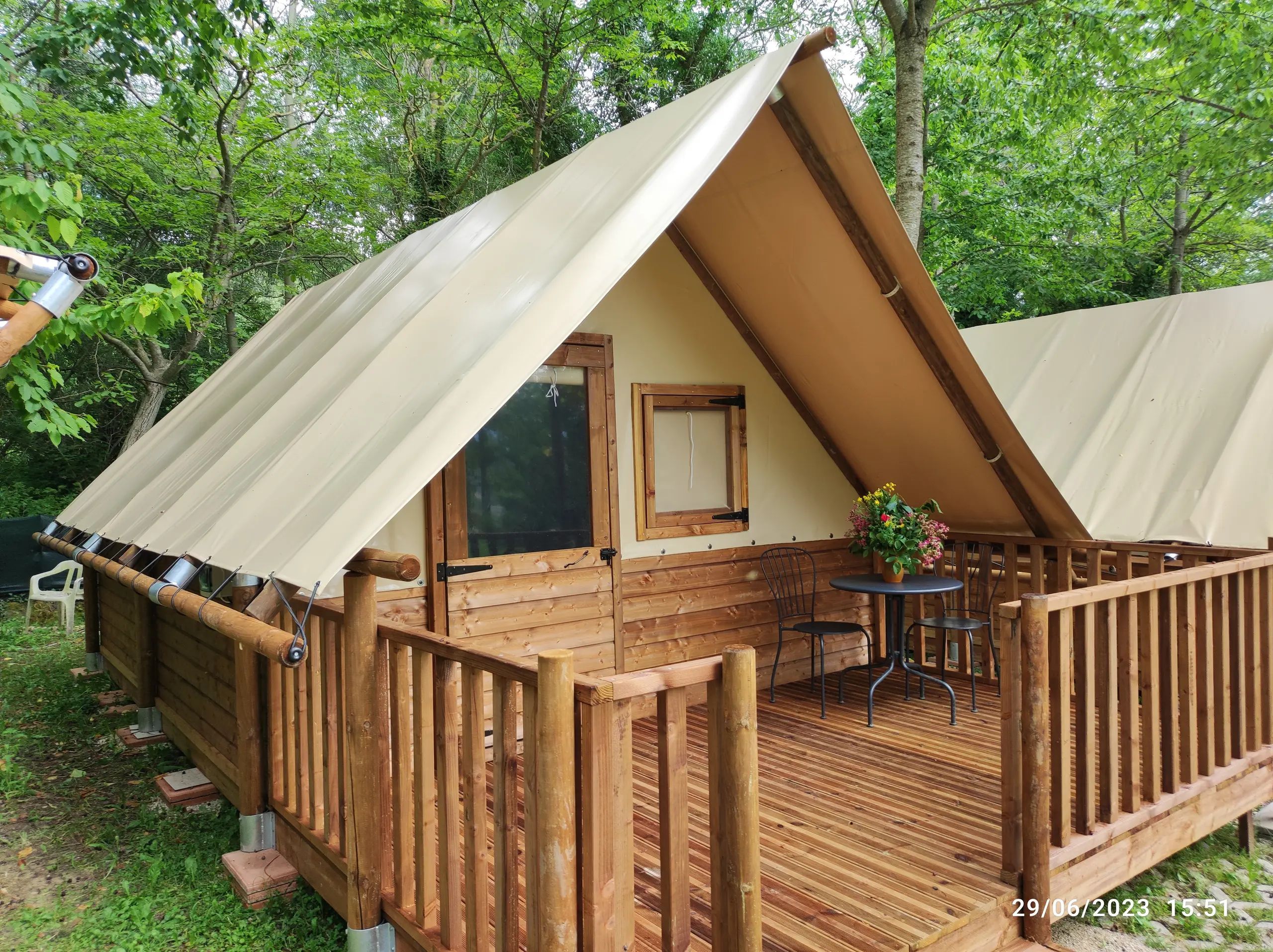 Glamping Saecula - Lodge Tent