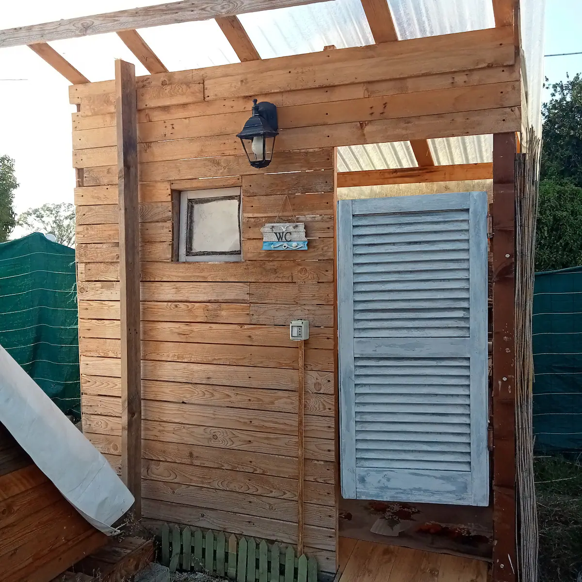 Casetta vichinga per vacanze in natura a Nettuno