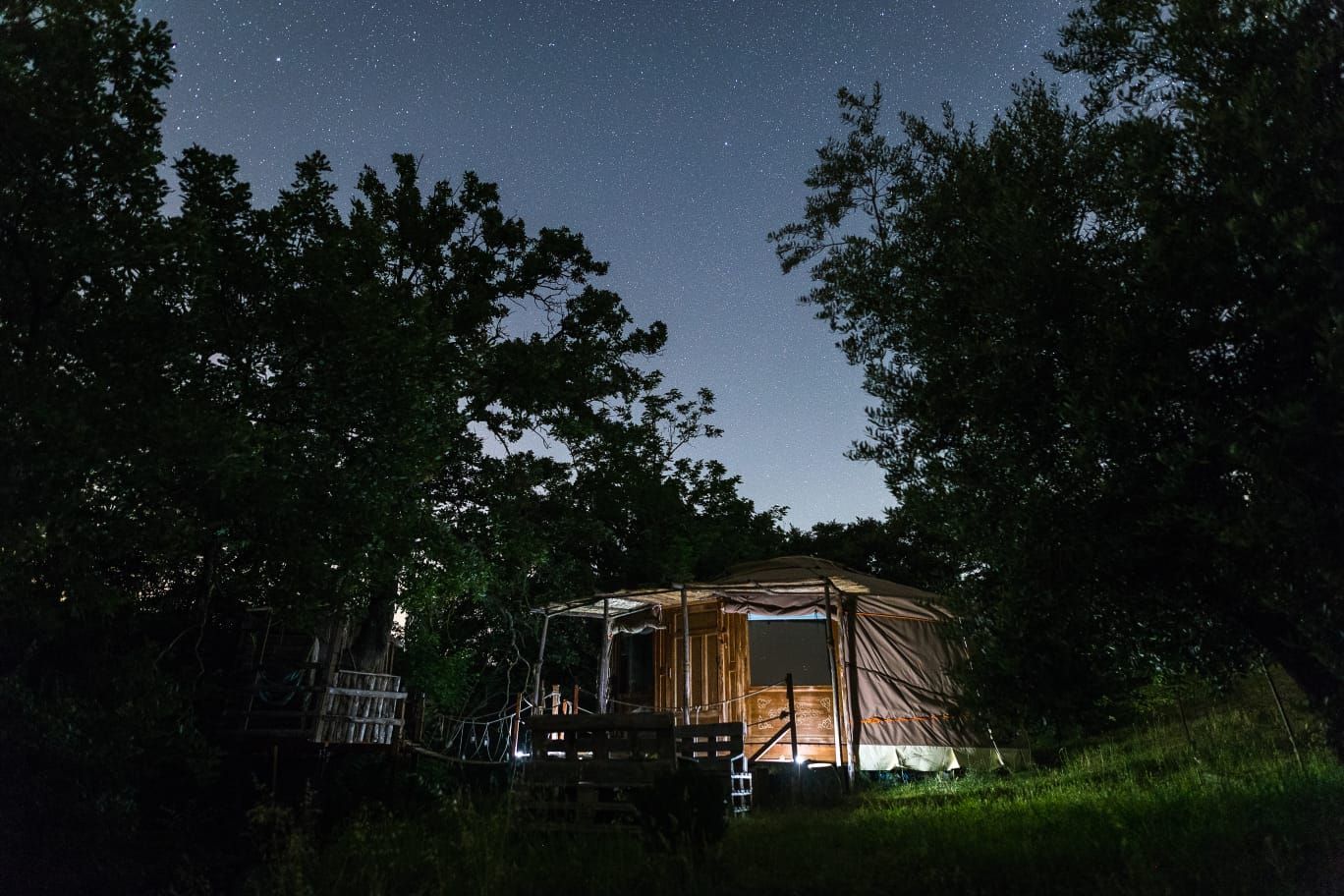 Yurta al Poggio Artilla: un soggiorno nel cuore della Tuscia