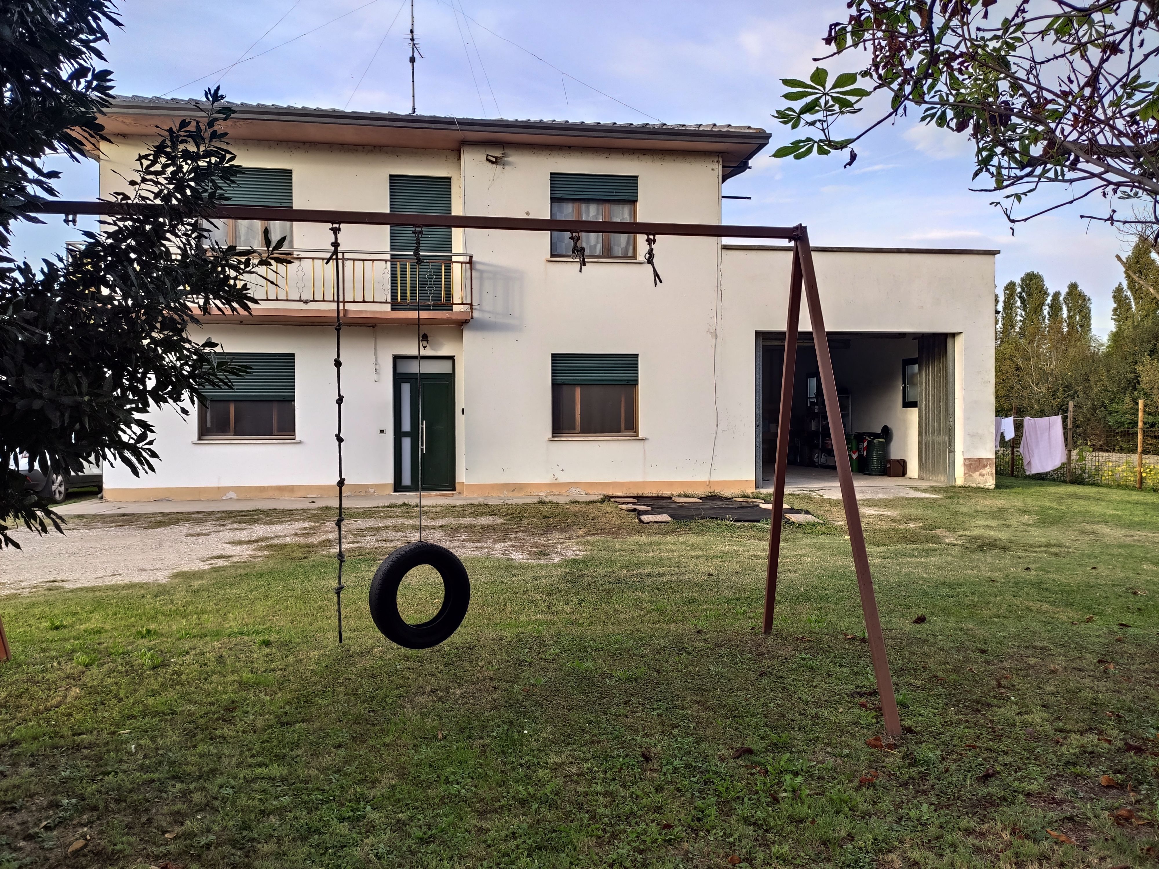 Giardino rustico di campagna tra Ferrara e Rovigo
