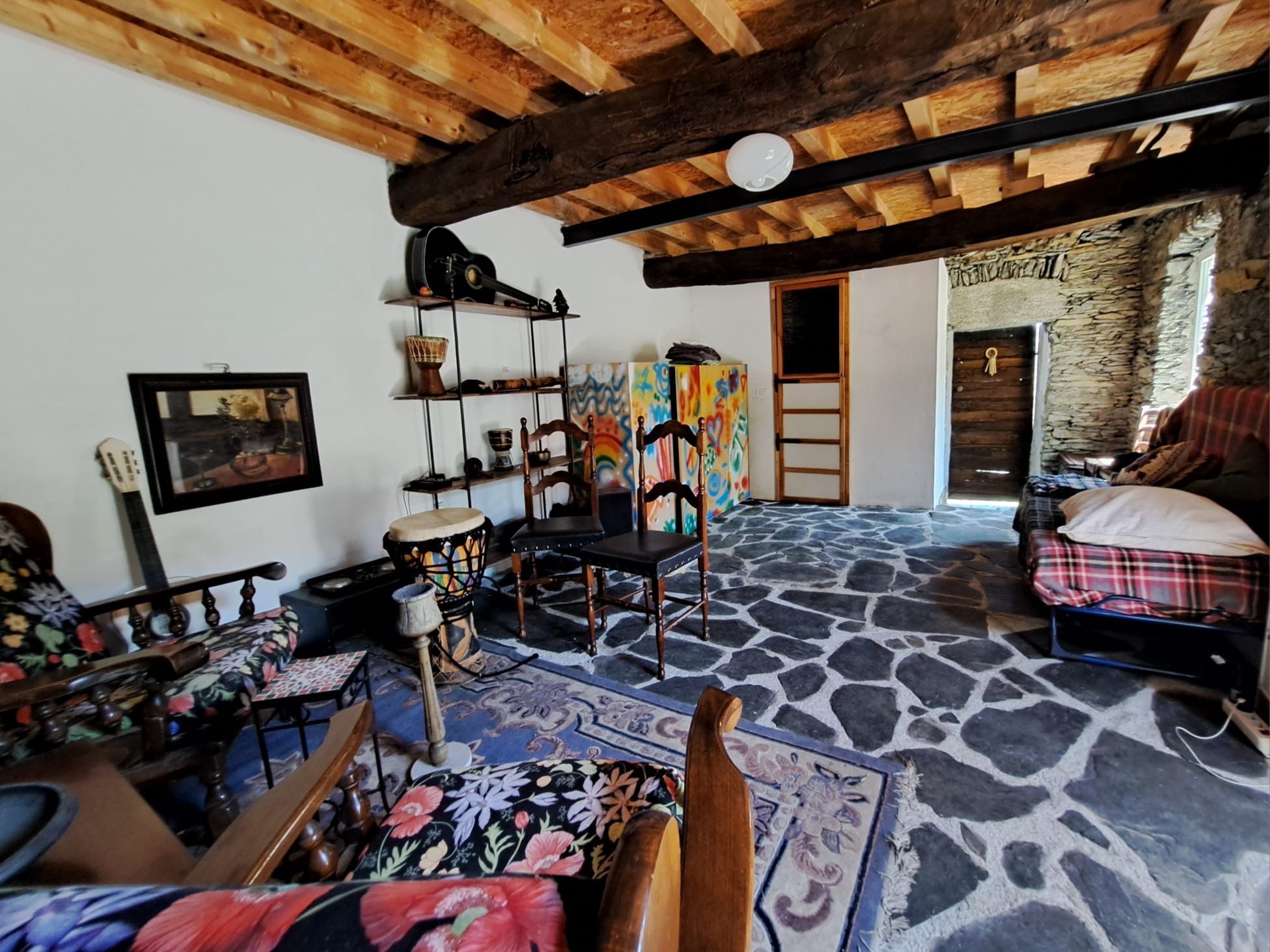 Pulmino Hippie in Liguria