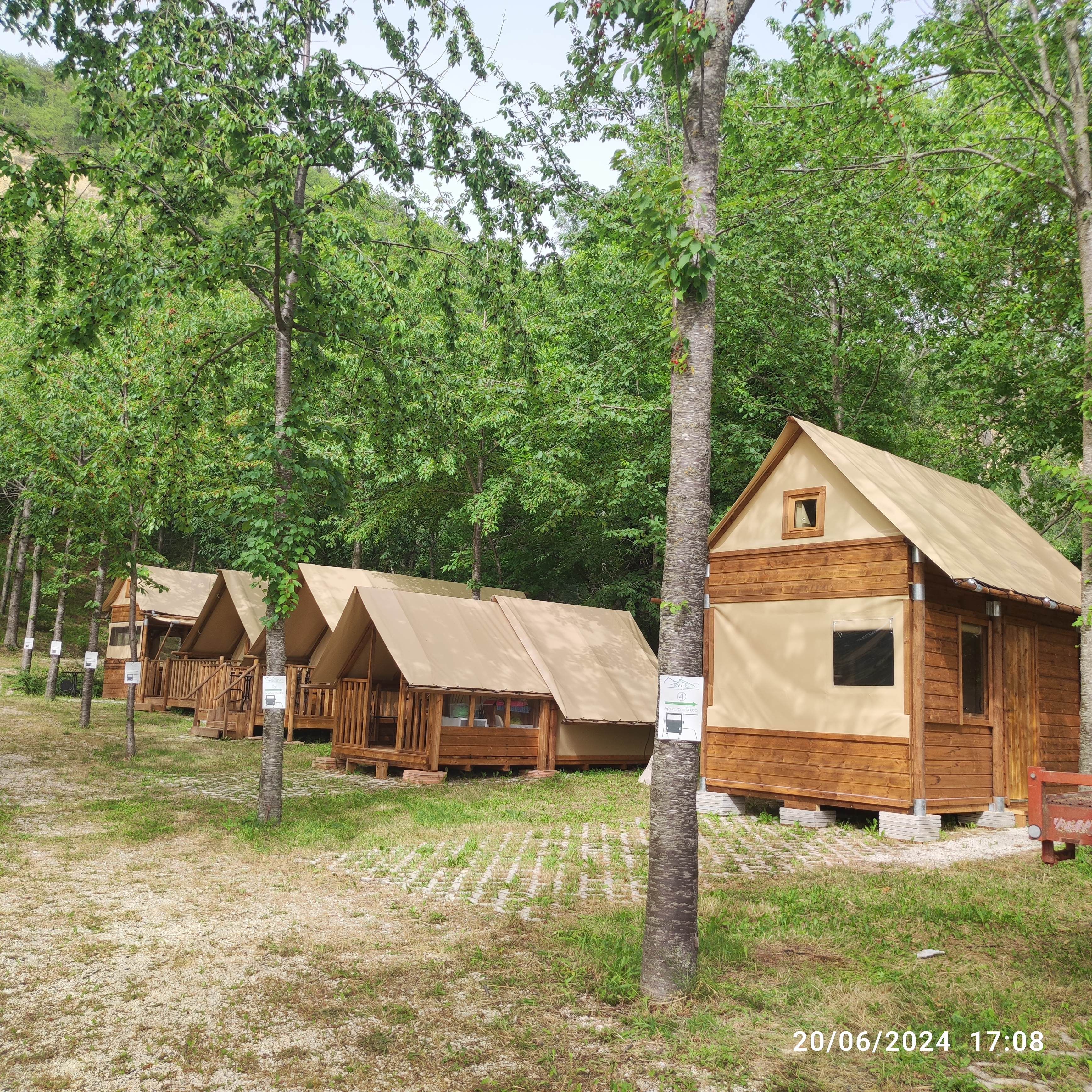 “Glamping-Tenda Lodge” Bivouac III" -  dedicata al “bike”