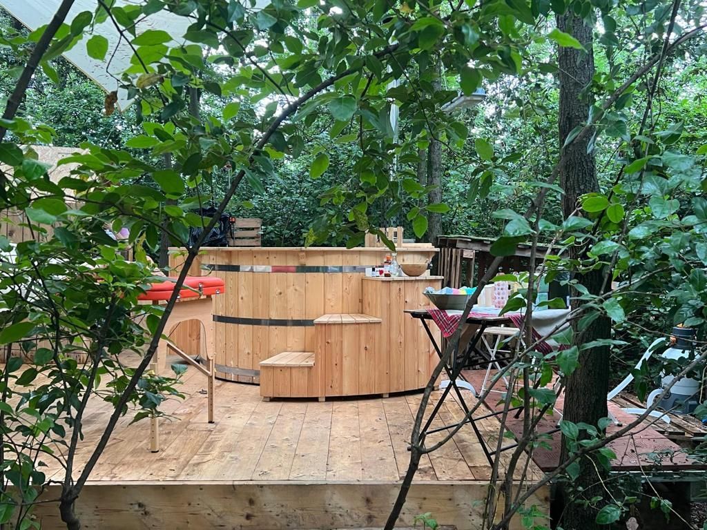 Area sosta camper, roulottes, piazzola per tenda, Il Boschetto Natural Village – Parco Natura