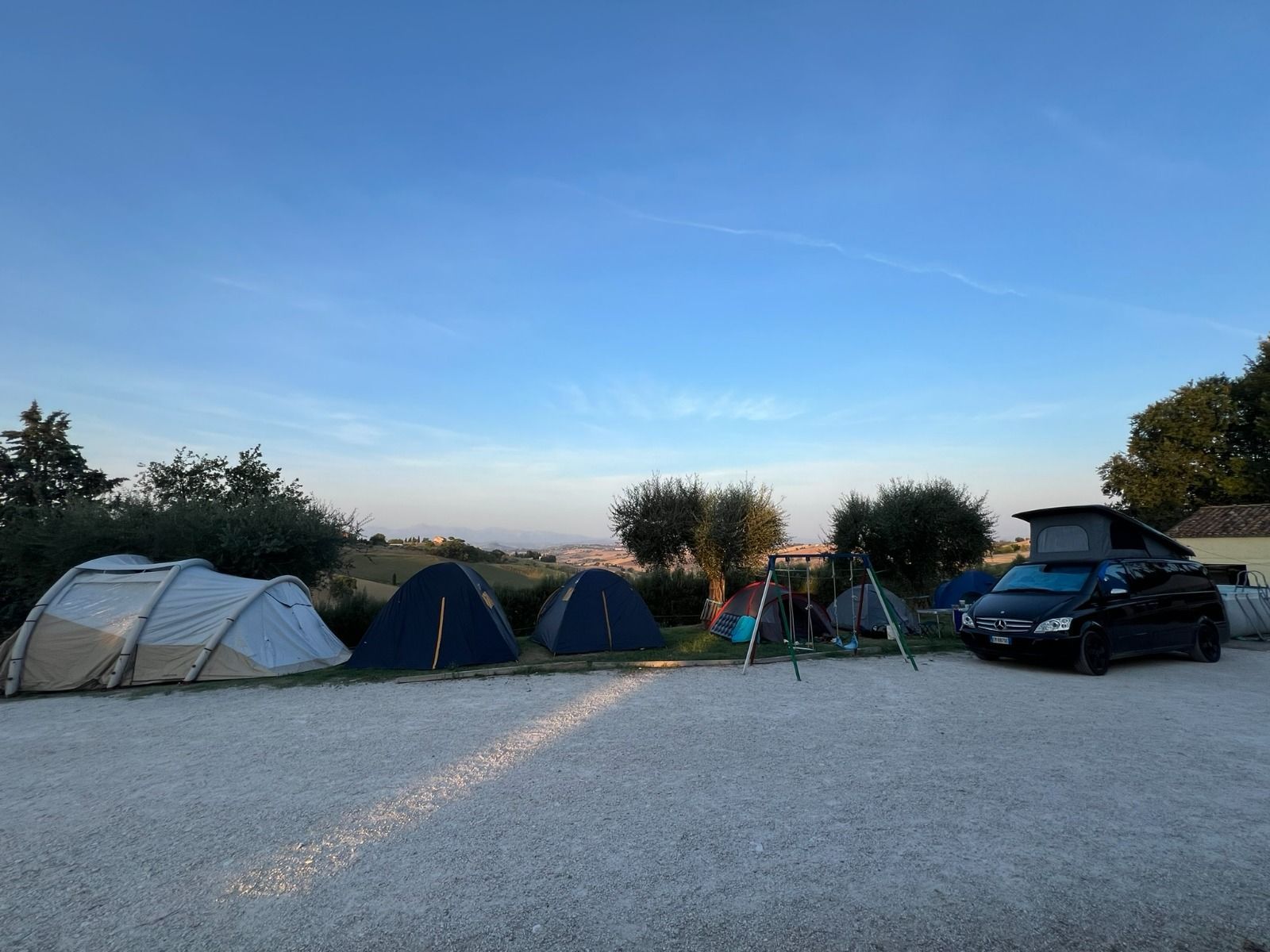 Area sosta camper, roulottes, piazzola per tenda, Il Boschetto Natural Village – Parco Natura