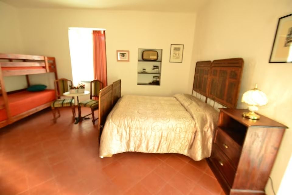 Le Sorgenti del Gromolo: camera con bagno privato nel bosco e colazione inclusa