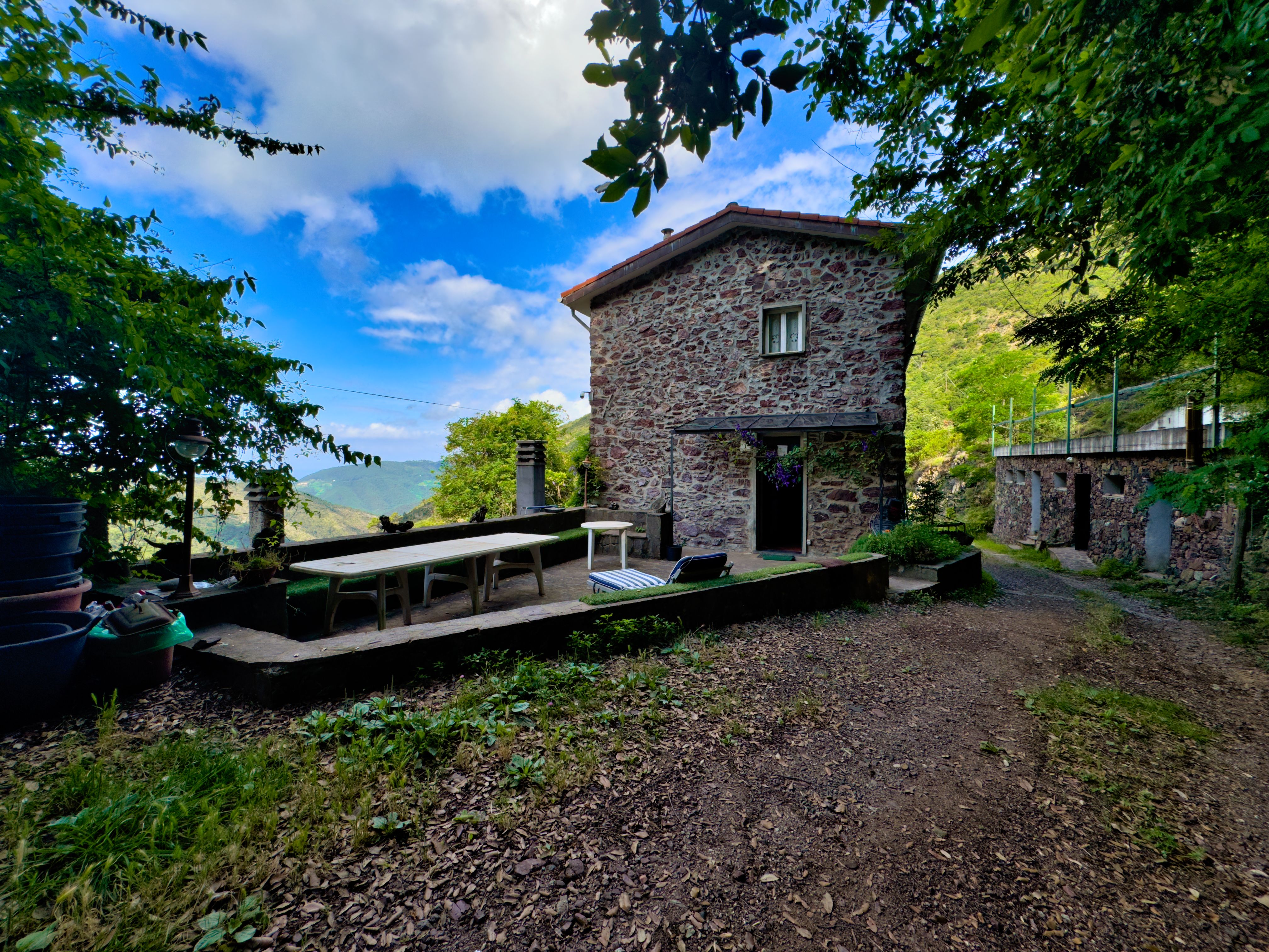 Le Sorgenti del Gromolo: bungalow nel bosco