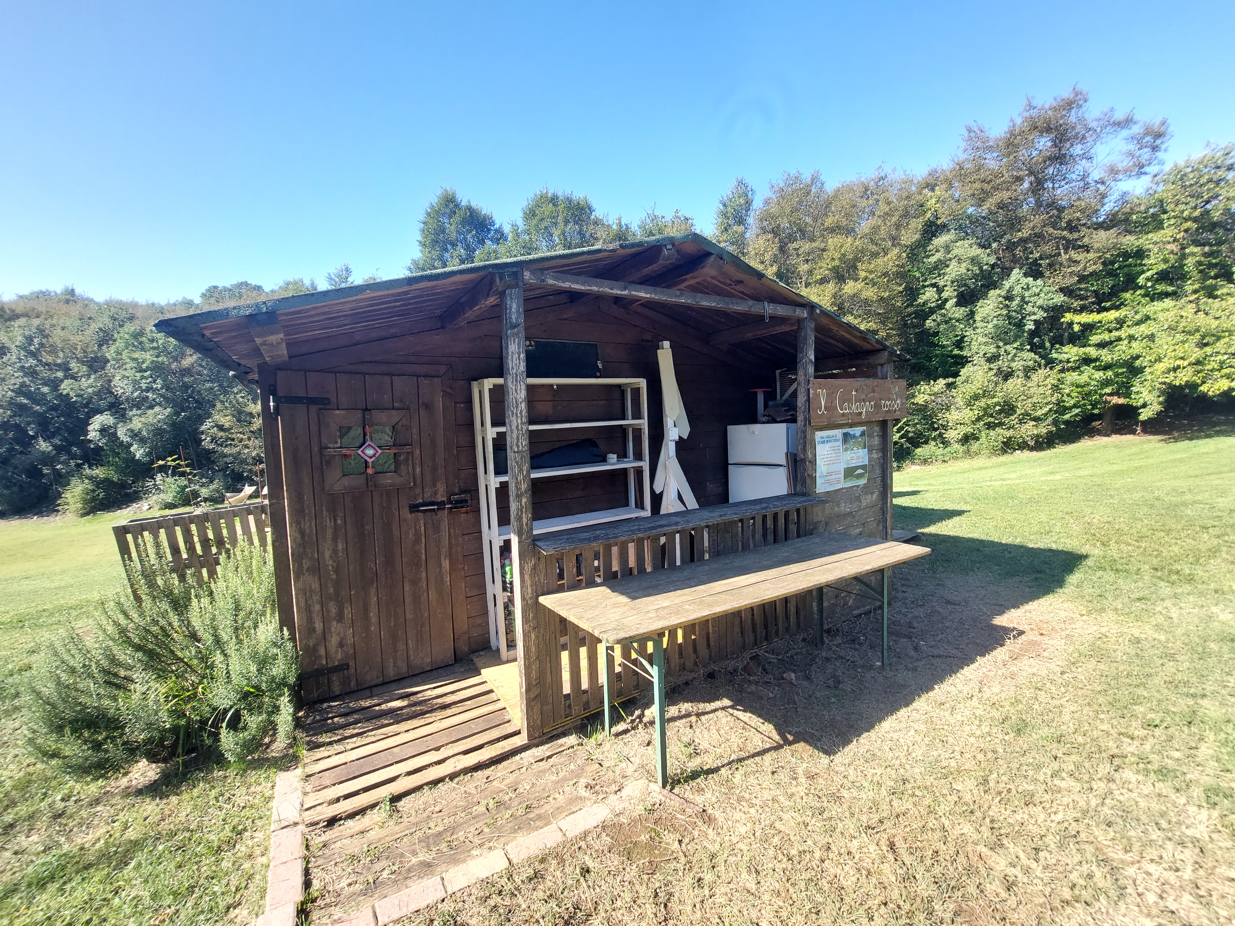 Yurta immersa nei boschi dei Colli Berici