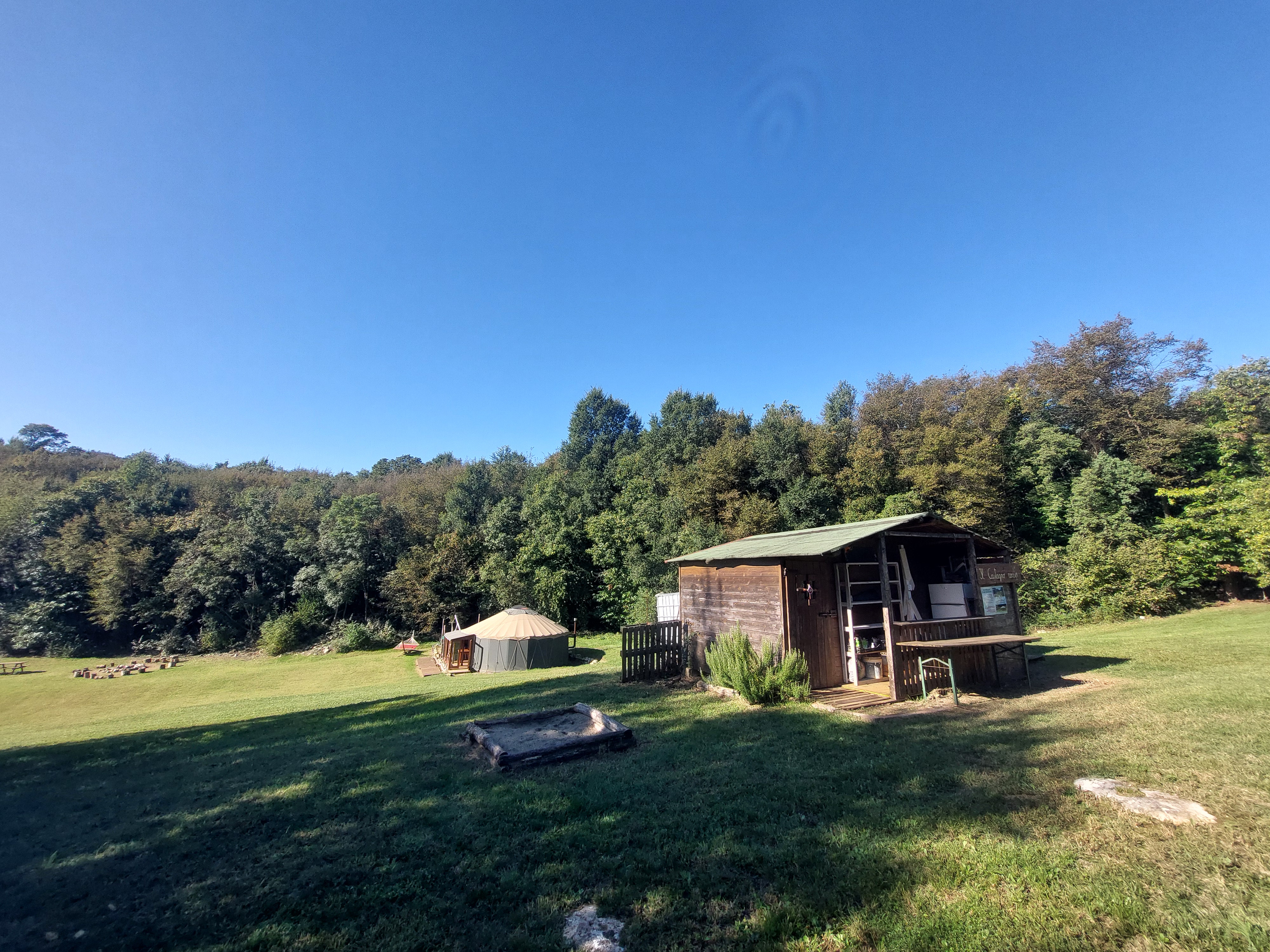 Yurta immersa nei boschi dei Colli Berici