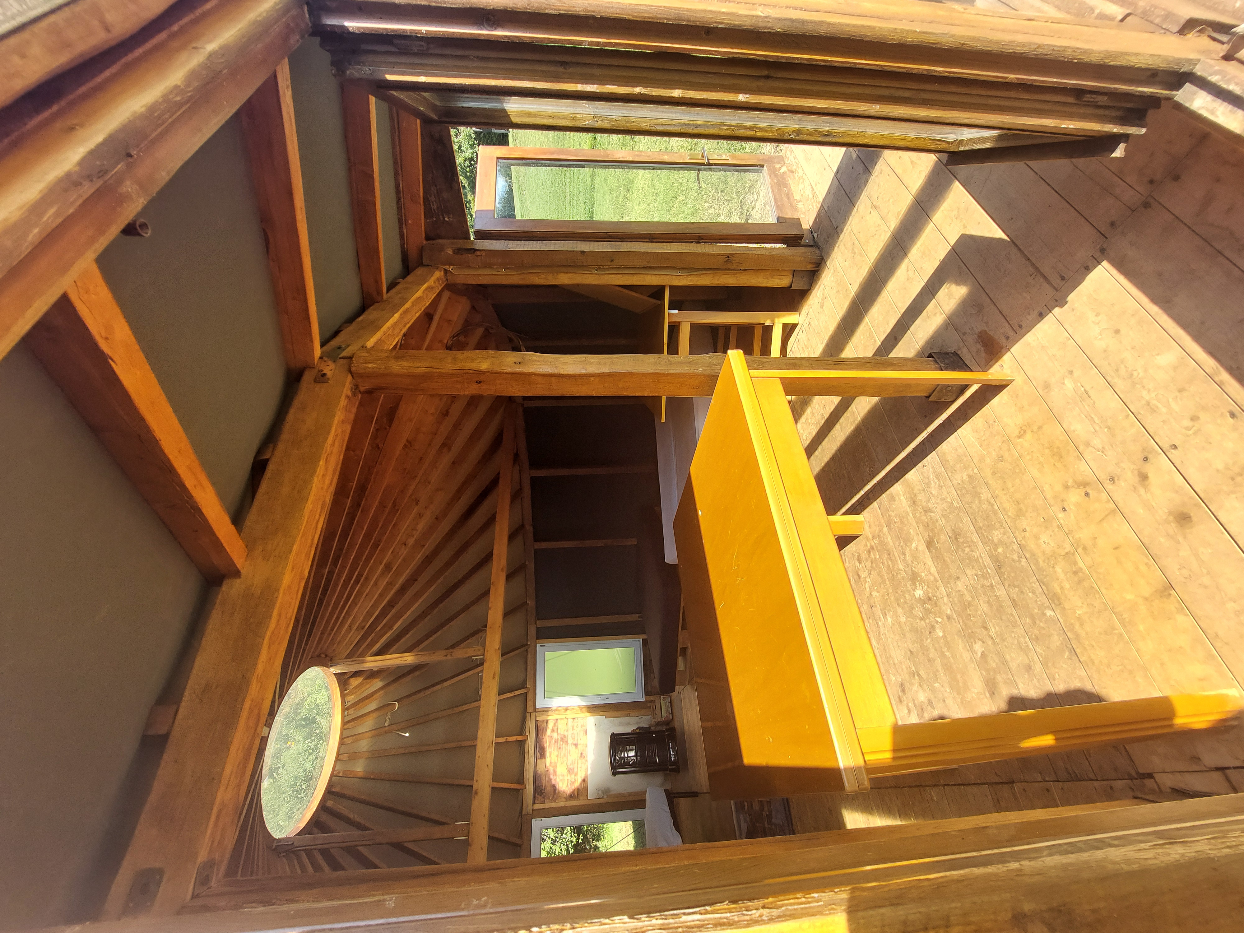 Yurta immersa nei boschi dei Colli Berici