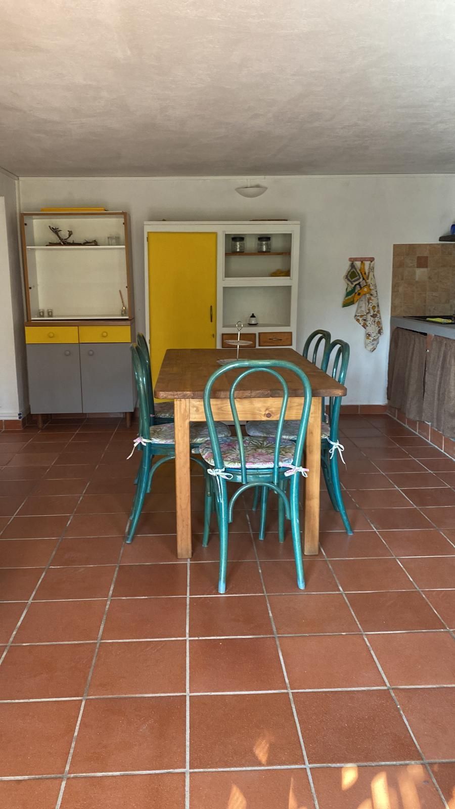 Residencia holística en la campiña sarda