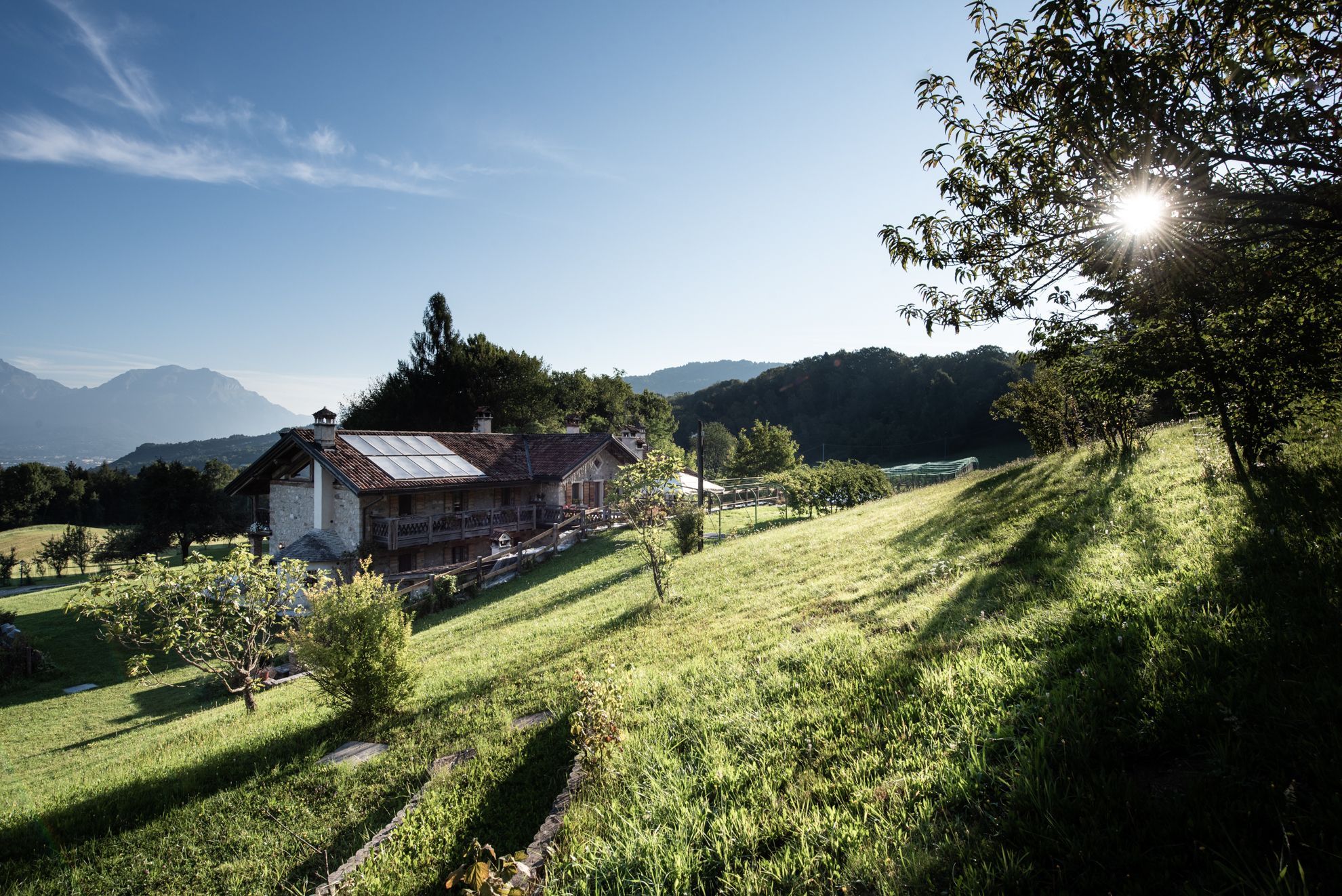 Antica casa del 1700 con ampia veduta sulle Dolomiti