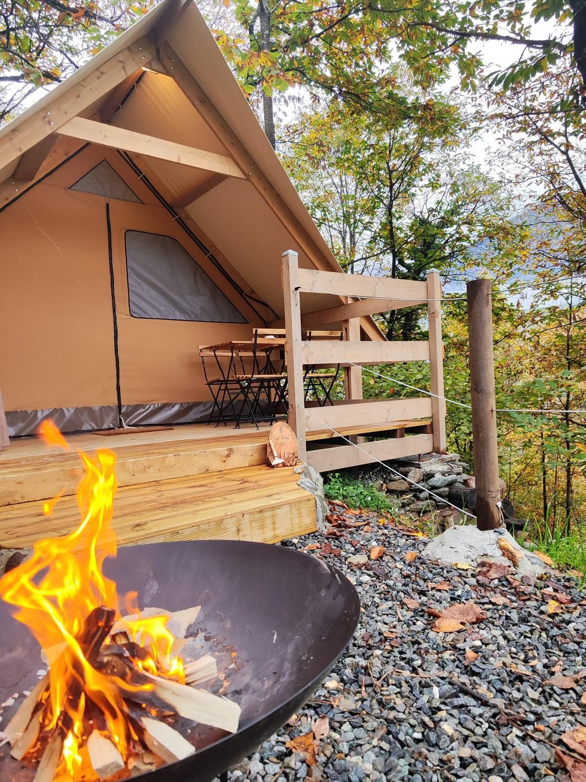 Campen auf dem Bauernhof im Herzen des Valtellina - Tenda superior la Rosa Canina