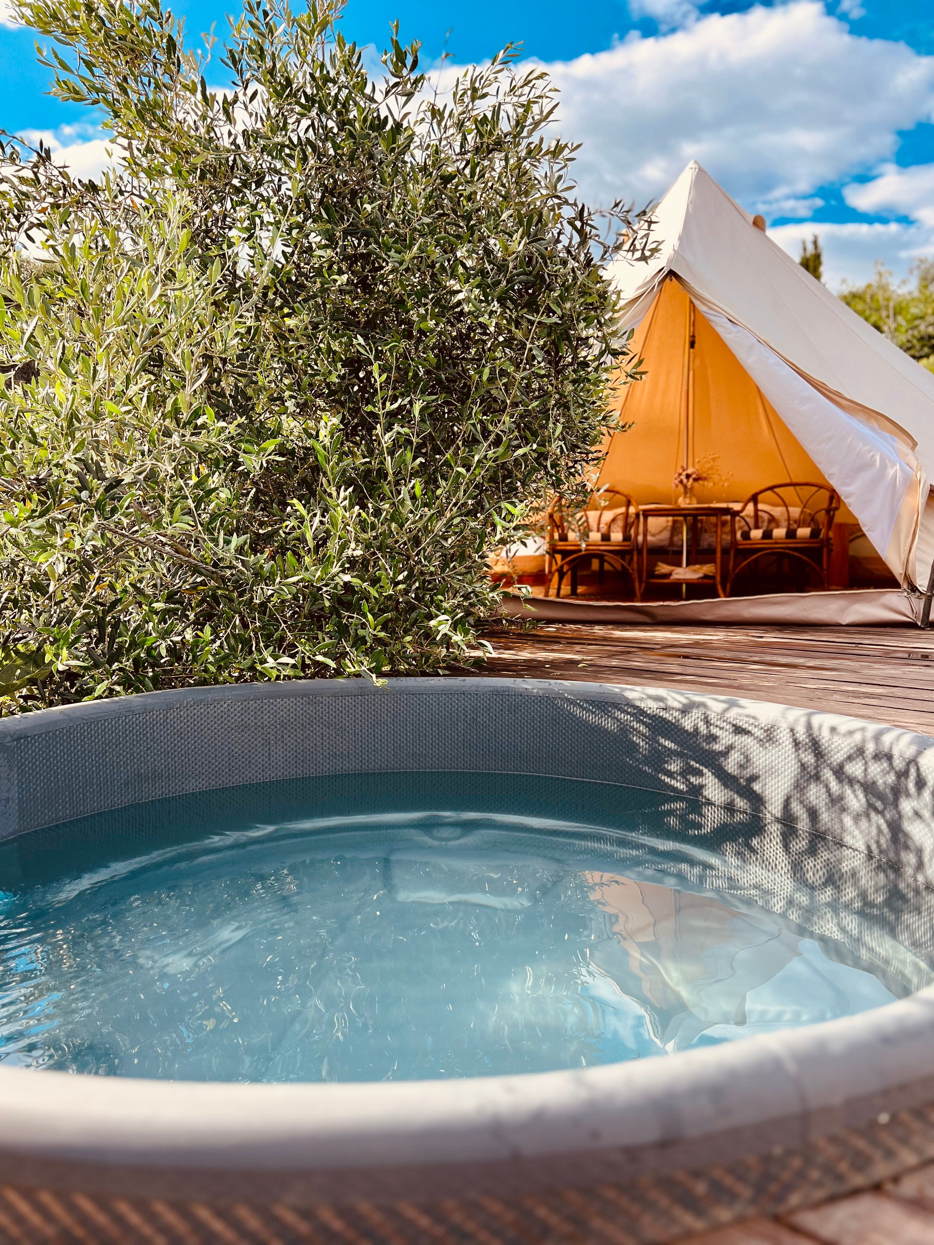 Stecadó Glamping - Ein romantischer Rückzugsort zwischen Olivenbäumen und Weinbergen in Ligurien